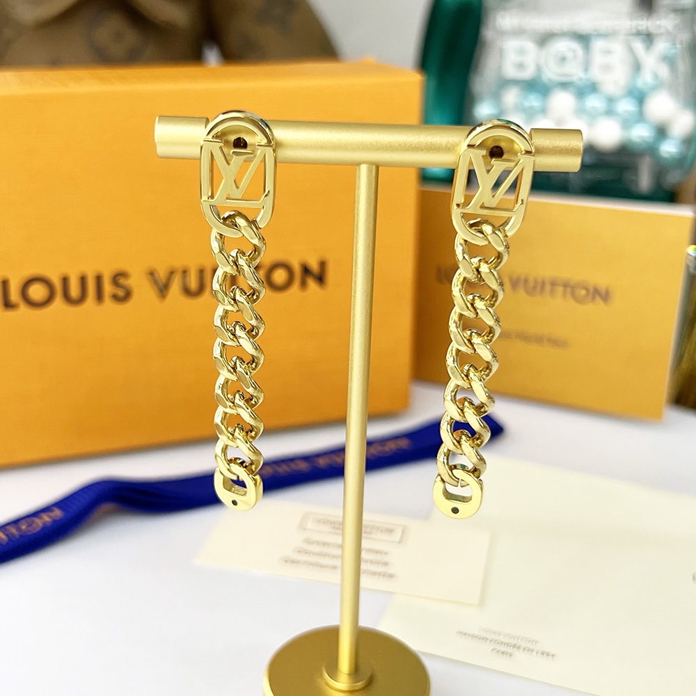 Louis Vuitton LV Get Dressed Earrings - DesignerGu