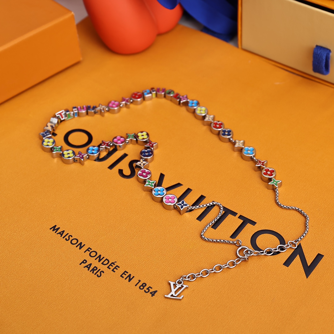 Louis Vuitton MP3281 Monogram Party Necklace - DesignerGu