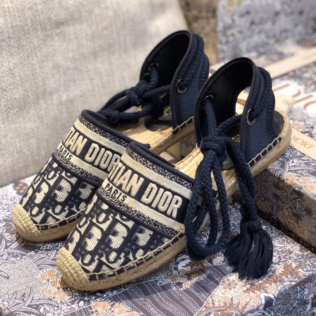 Dior Lace Up Loafers - DesignerGu