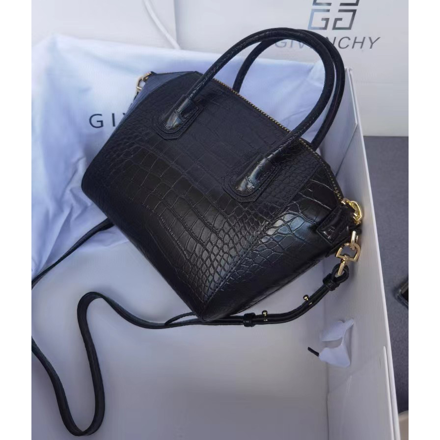 Givenchy Black Handbag(22-22-13CM) - DesignerGu