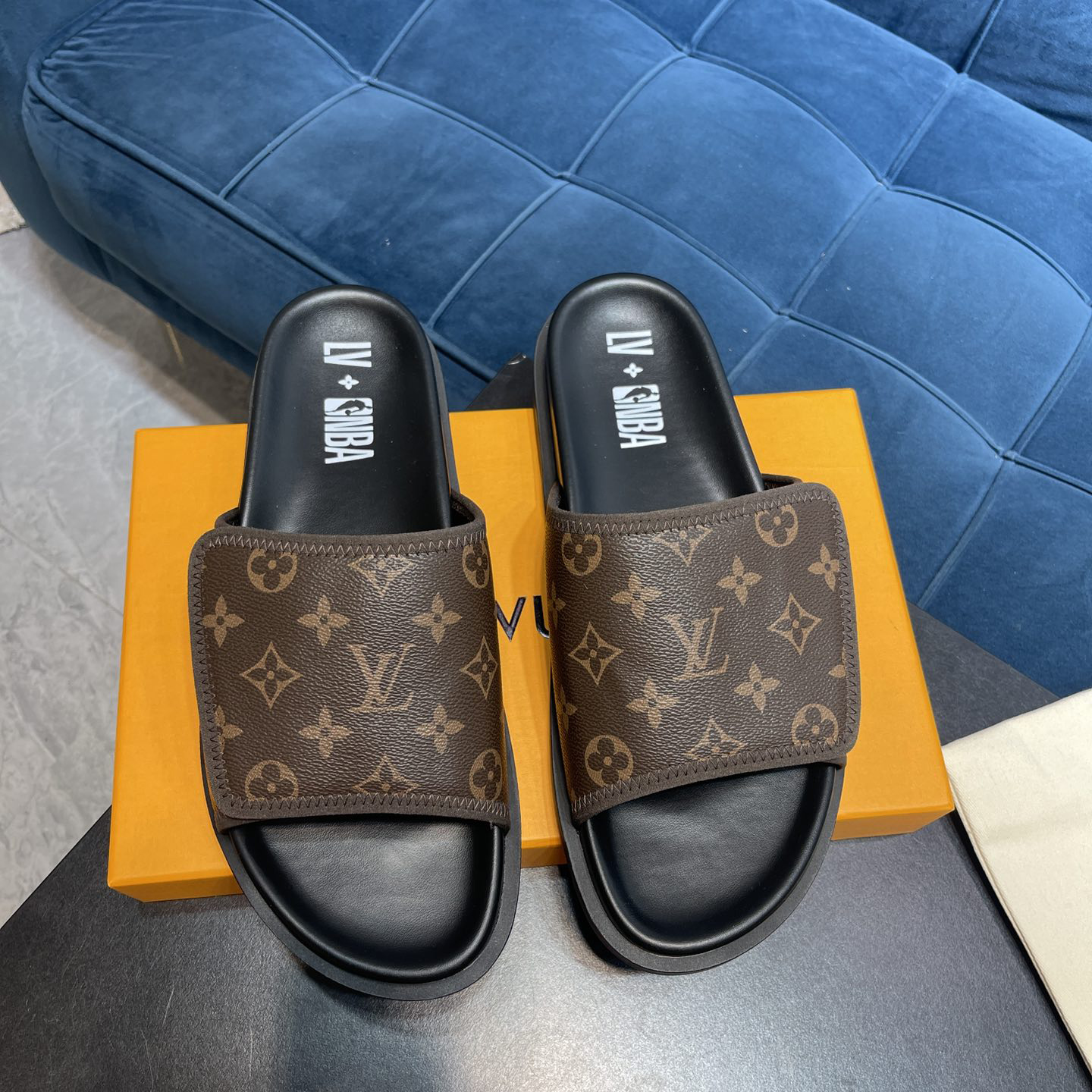 Louis Vuitton x NBA Monogram Slipper - DesignerGu