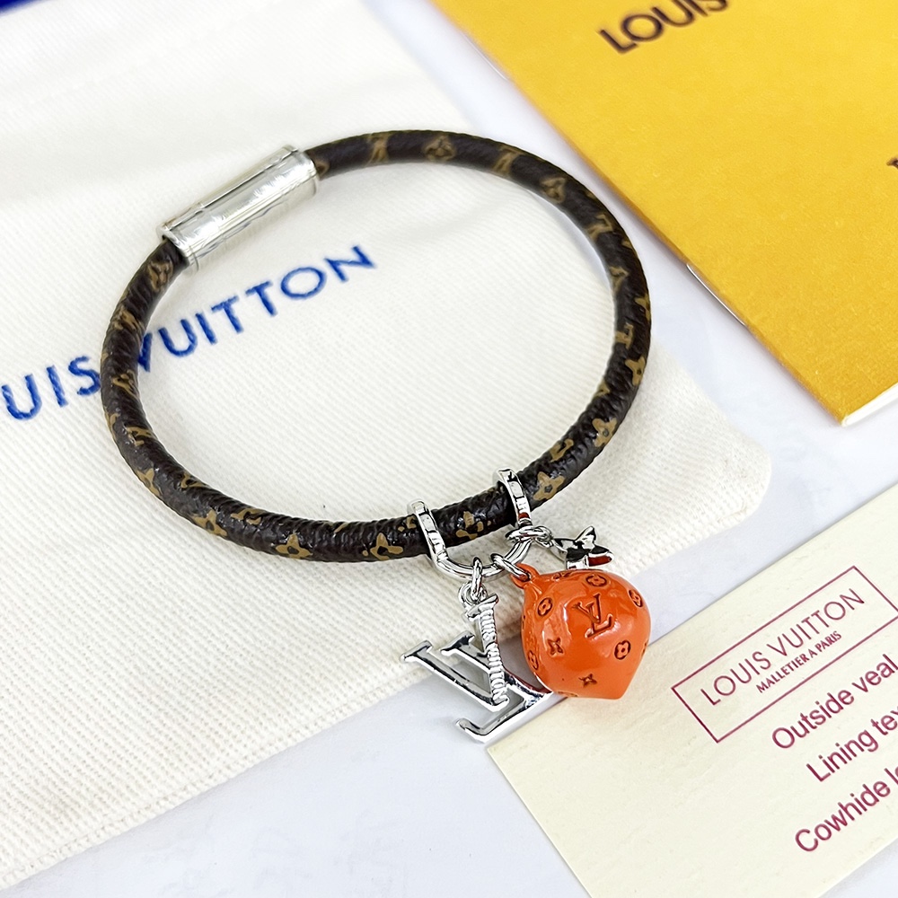 Louis Vuitton Hang It LV Fruits Bracelet - DesignerGu