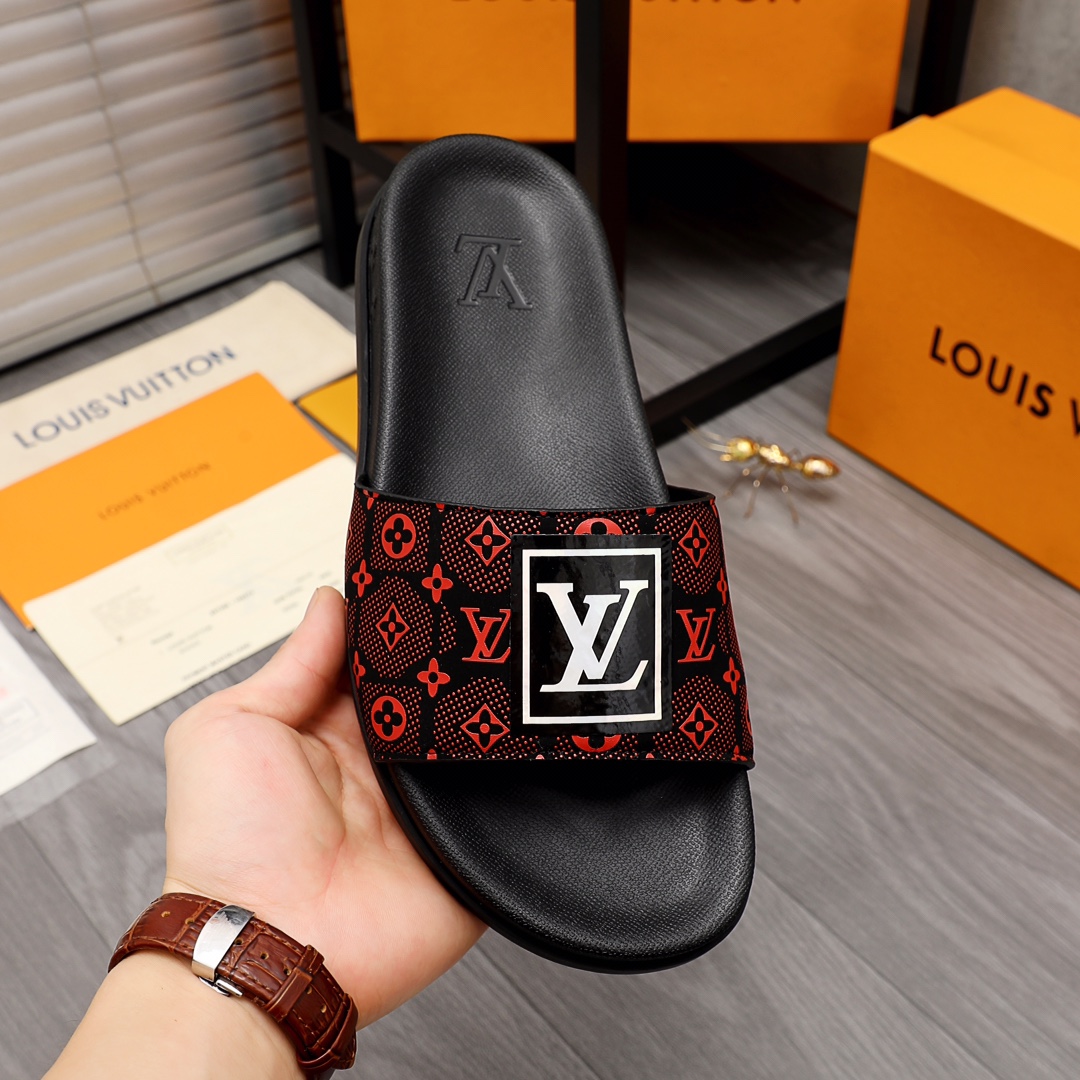 Louis Vuitton Monogram Slippers - DesignerGu