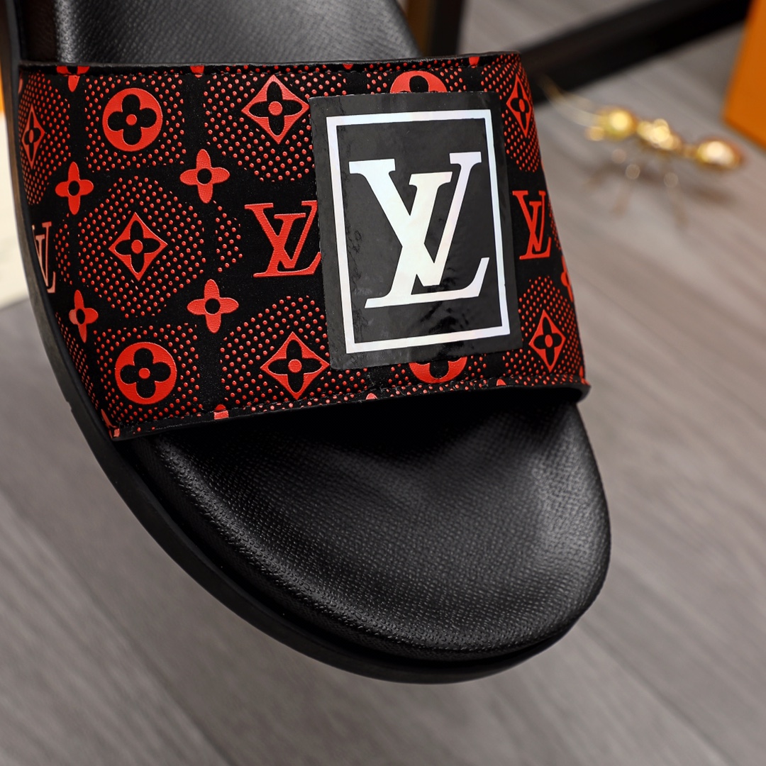 Louis Vuitton Monogram Slippers - DesignerGu