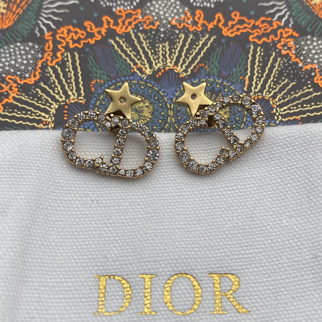 Dior 'CD'  Earrings - DesignerGu