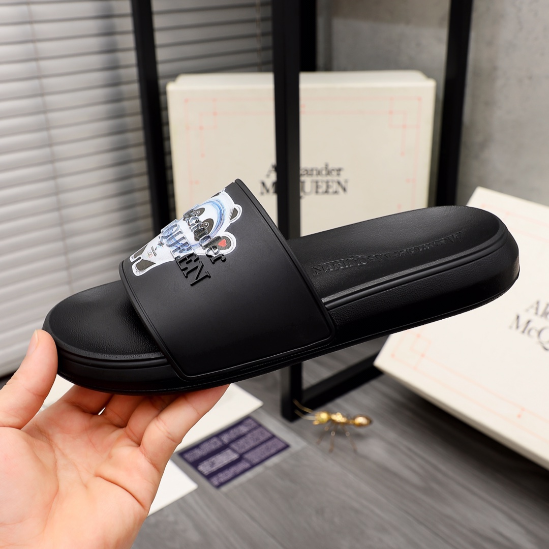 Alexander Mqueen Logo Slipper - DesignerGu