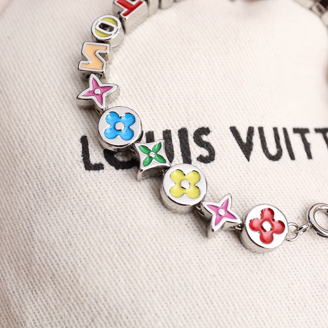 Louis Vuitton MP3282 Monogram Party Bracelet - DesignerGu