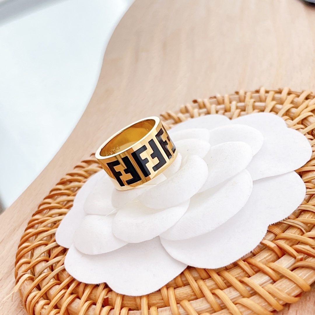 Fendi Ring - DesignerGu