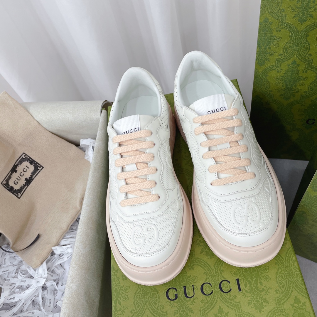 Gucci GG Chunky B SeriesMen's &Women's Sneakers - DesignerGu