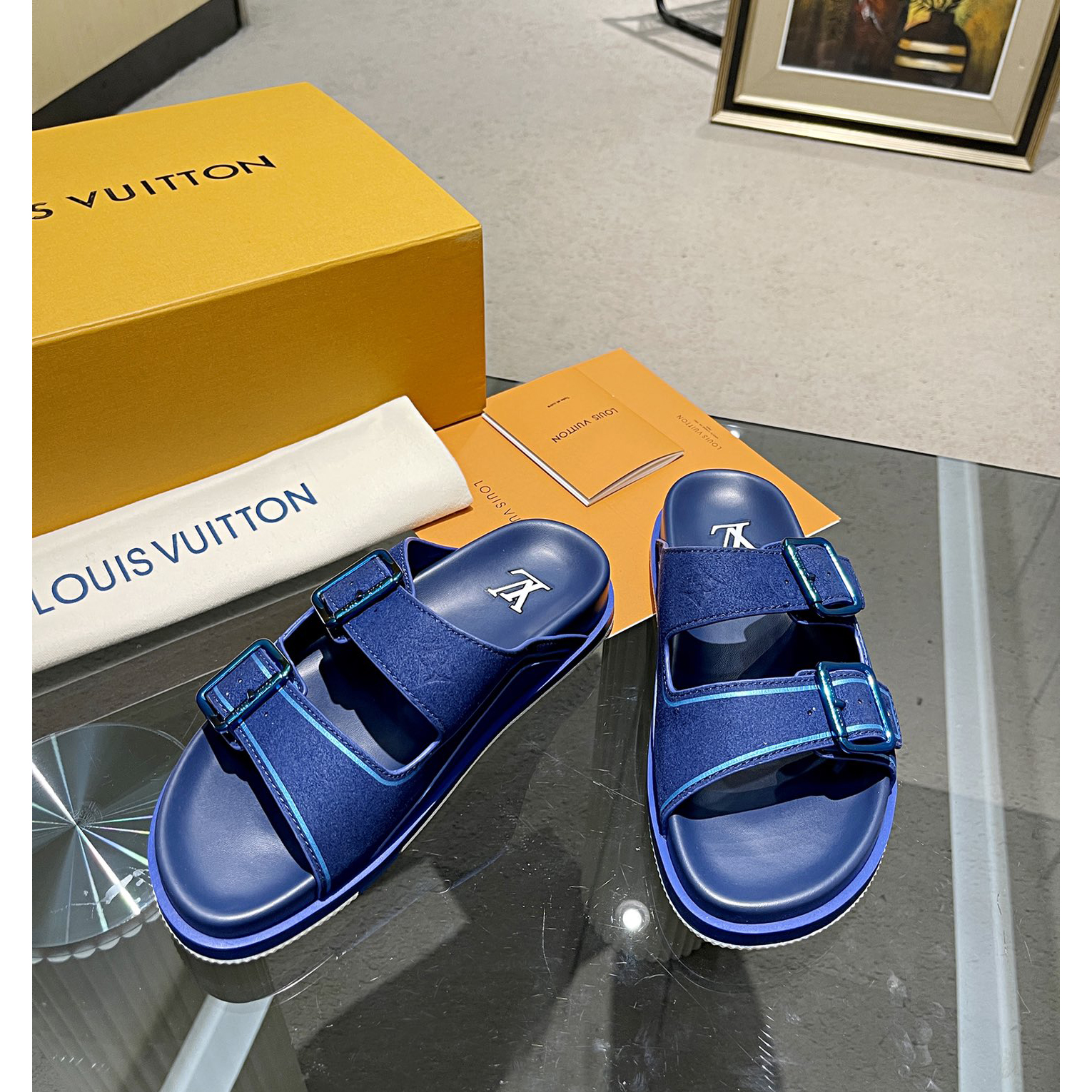 Louis Vuitton Men's Trainer Slippers - DesignerGu