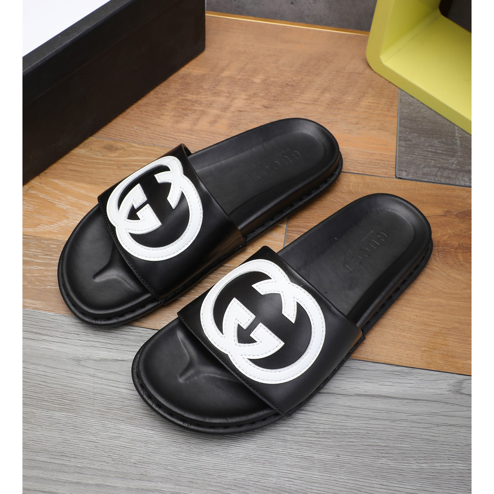 Gucci GG Rubber Slide Sandal - DesignerGu