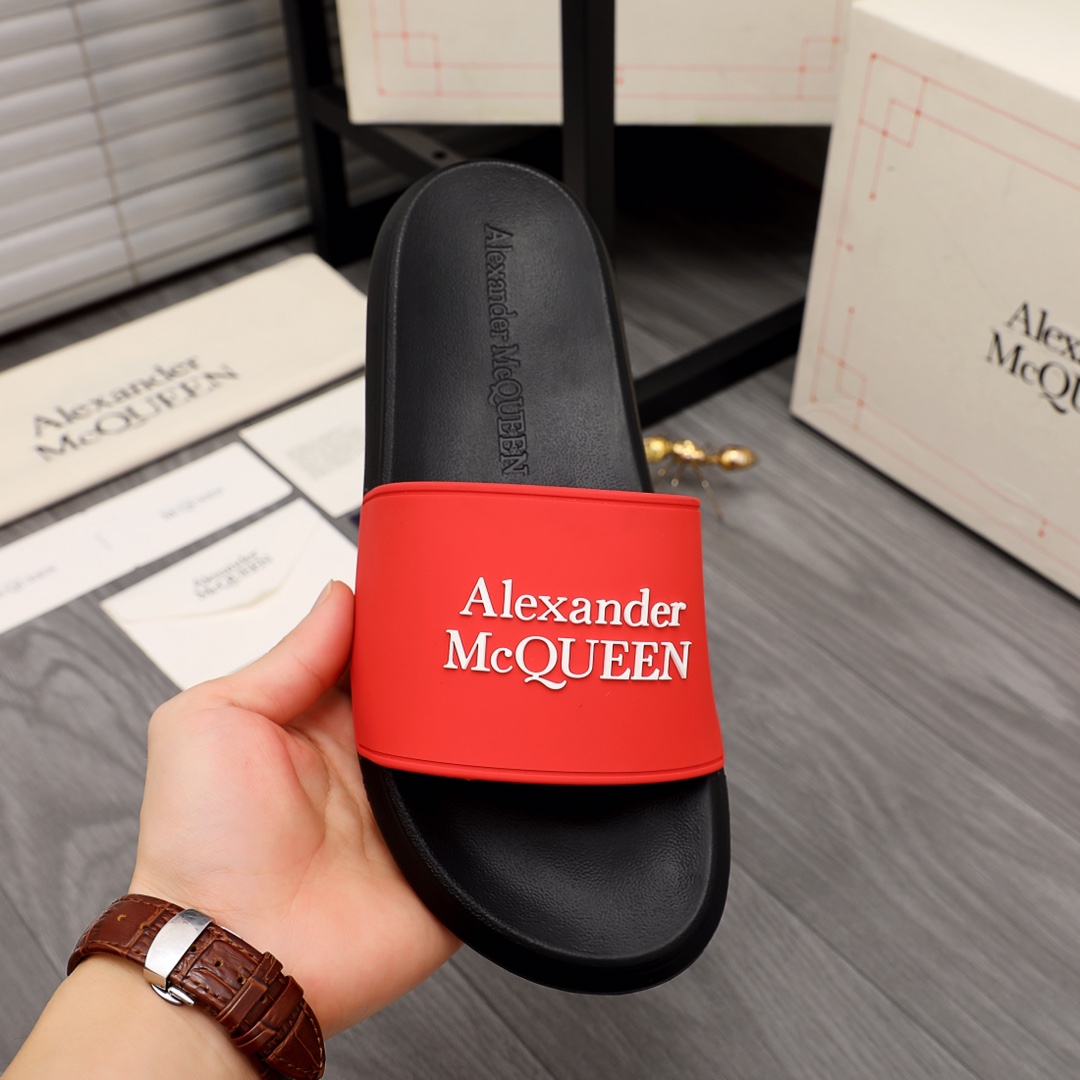 Alexander Mqueen Logo Slipper - DesignerGu