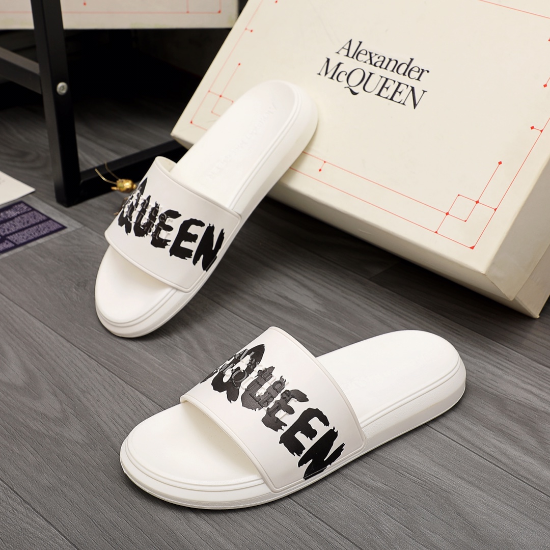 Alexander Mqueen Logo Slipper - DesignerGu