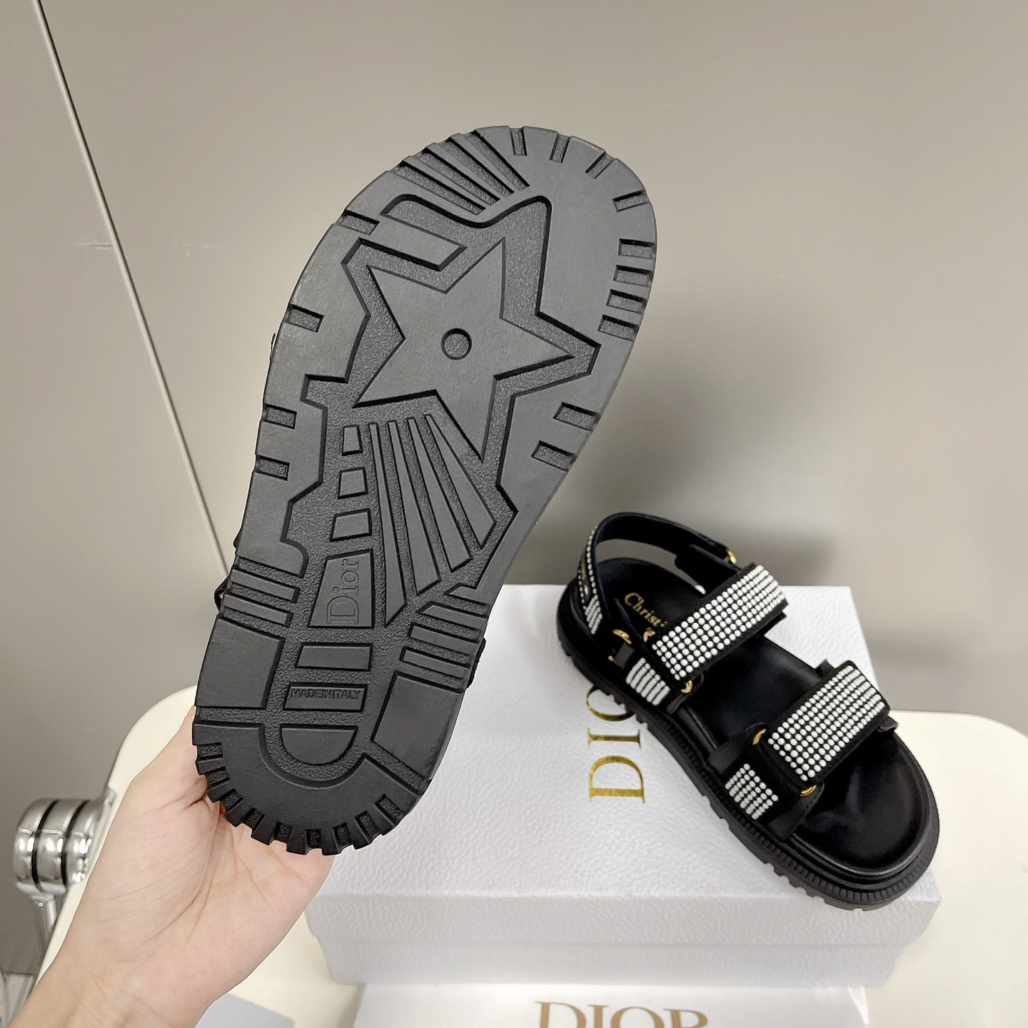 Dior Women Dioract Sandal - DesignerGu