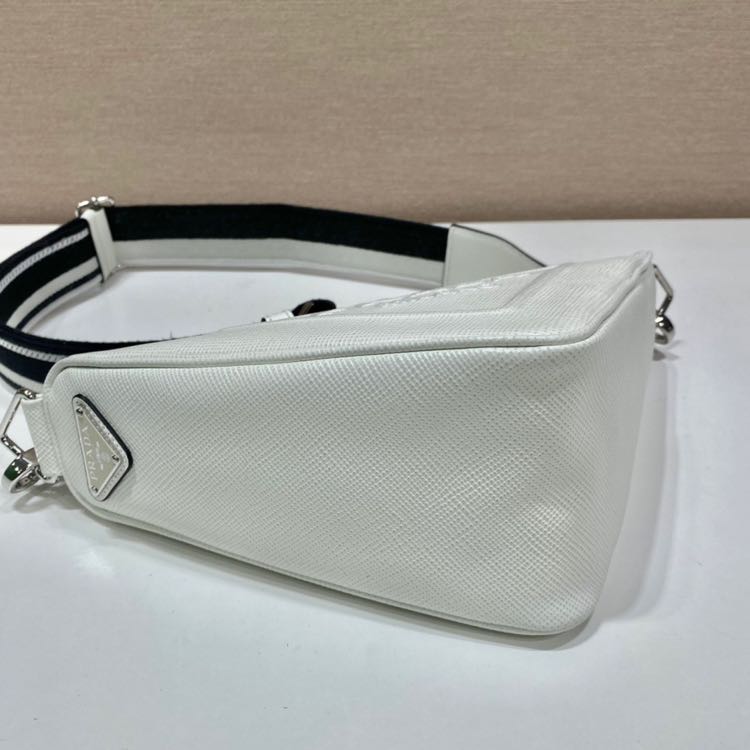 Prada Saffiano Prada Triangle Bag In White(28-18-11cm) - DesignerGu