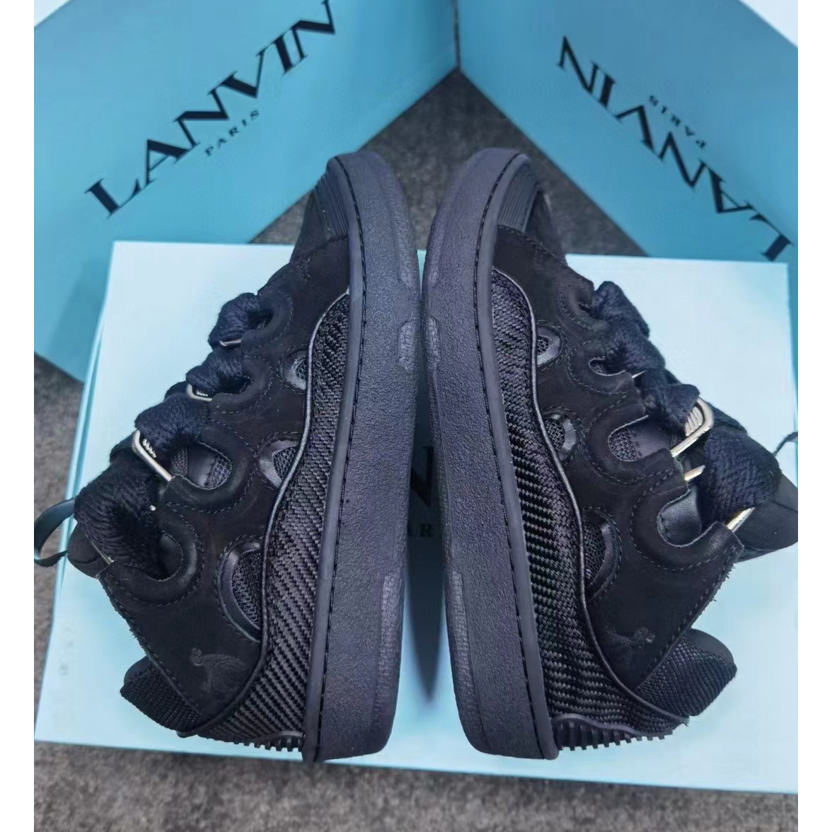 Lanvin Sneaker  - DesignerGu