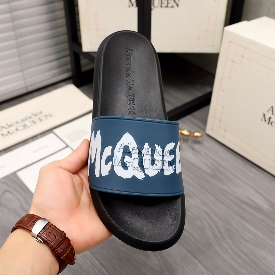 Alexander Mqueen Logo Slipper - DesignerGu