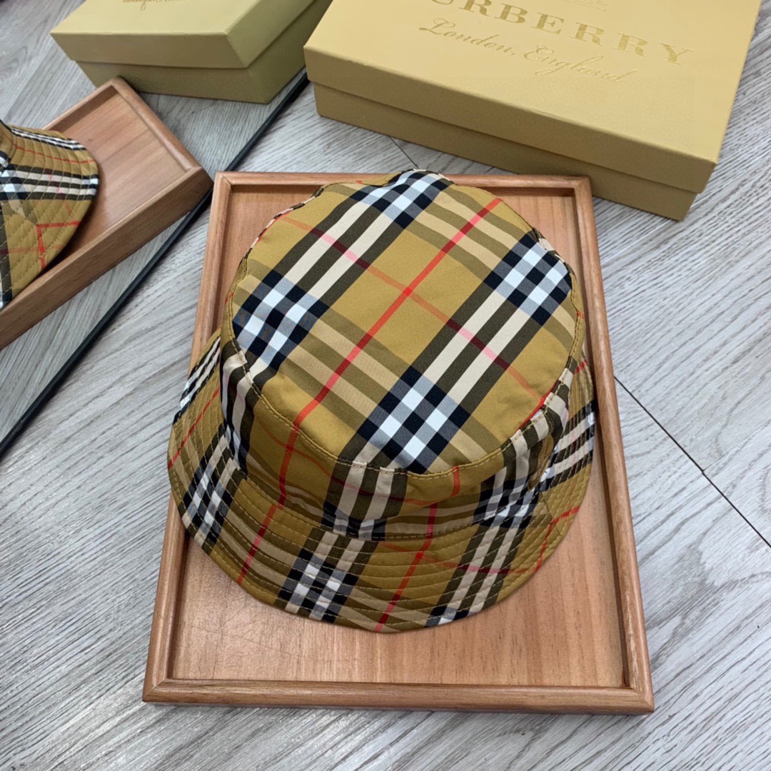 Burberry Vintage Check Cotton Bucket Hat - DesignerGu