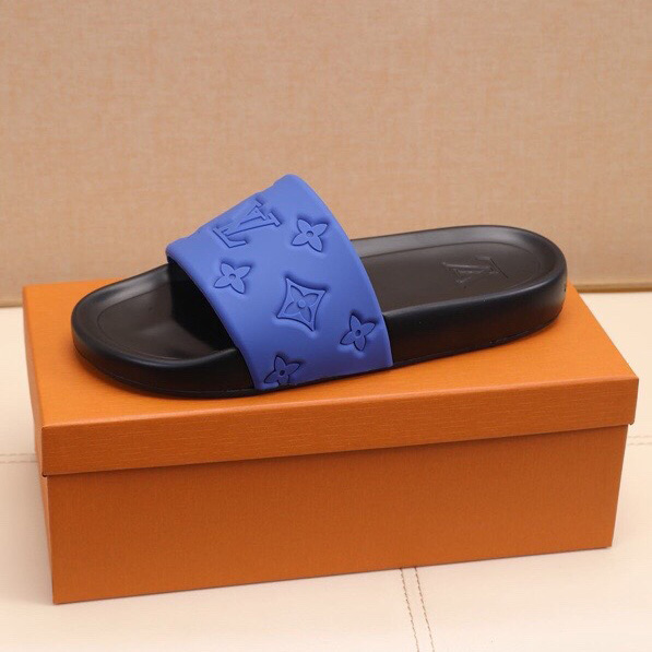 Louis Vuitton Monogram Slippers - DesignerGu