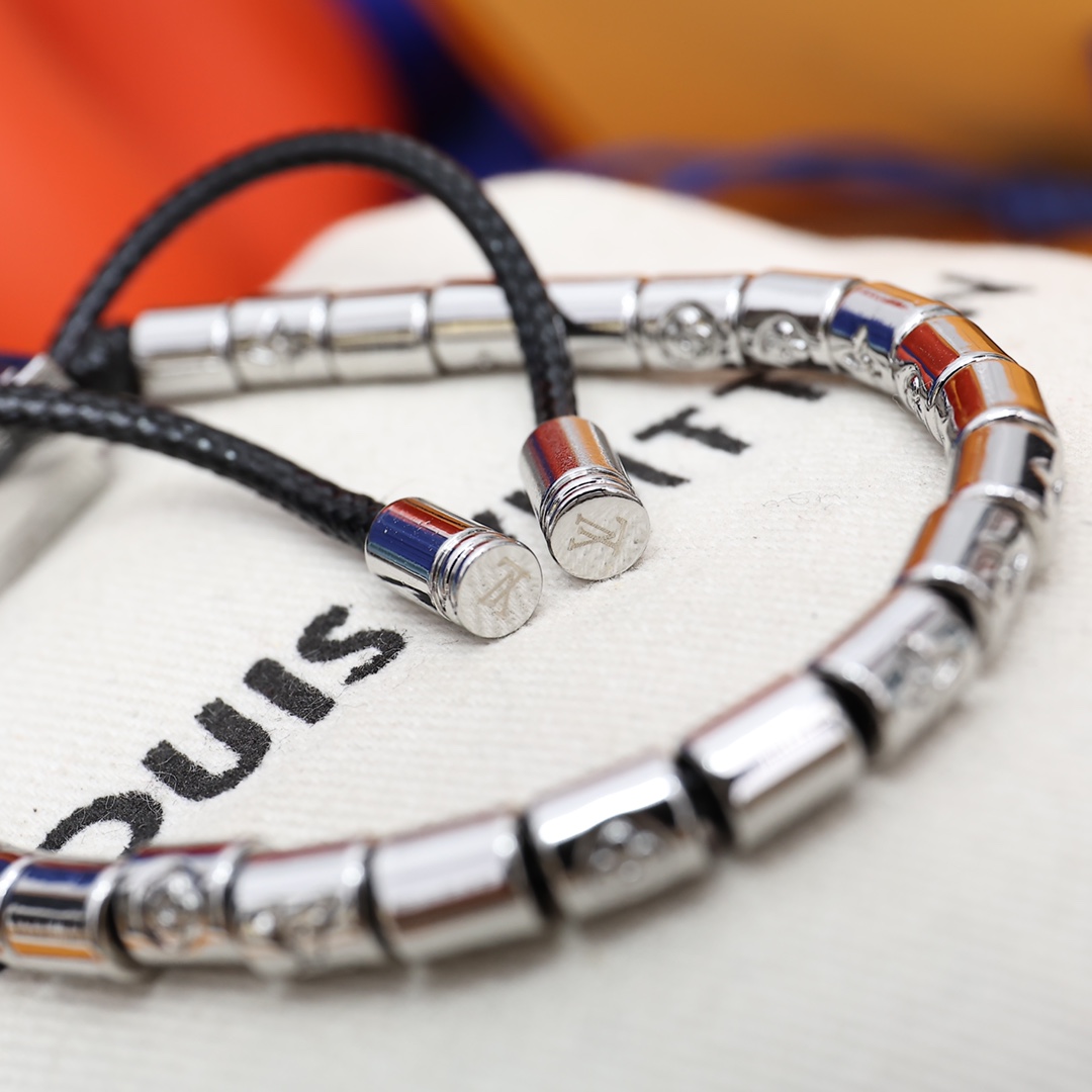 Louis Vuitton Paradise Bracelet - DesignerGu