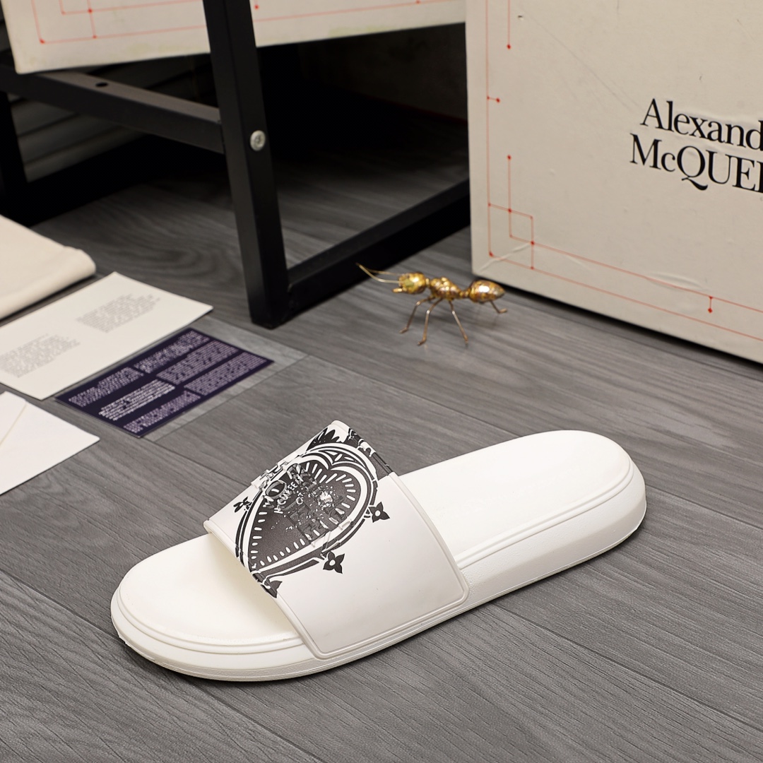 Alexander Mqueen Logo Slipper - DesignerGu