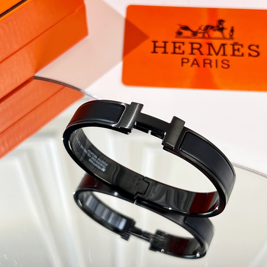 Hermes  Clic HH So Black Bracelets - DesignerGu