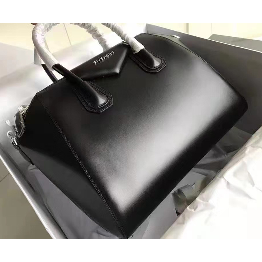 Givenchy Black Handbag(28-34-25CM) - DesignerGu