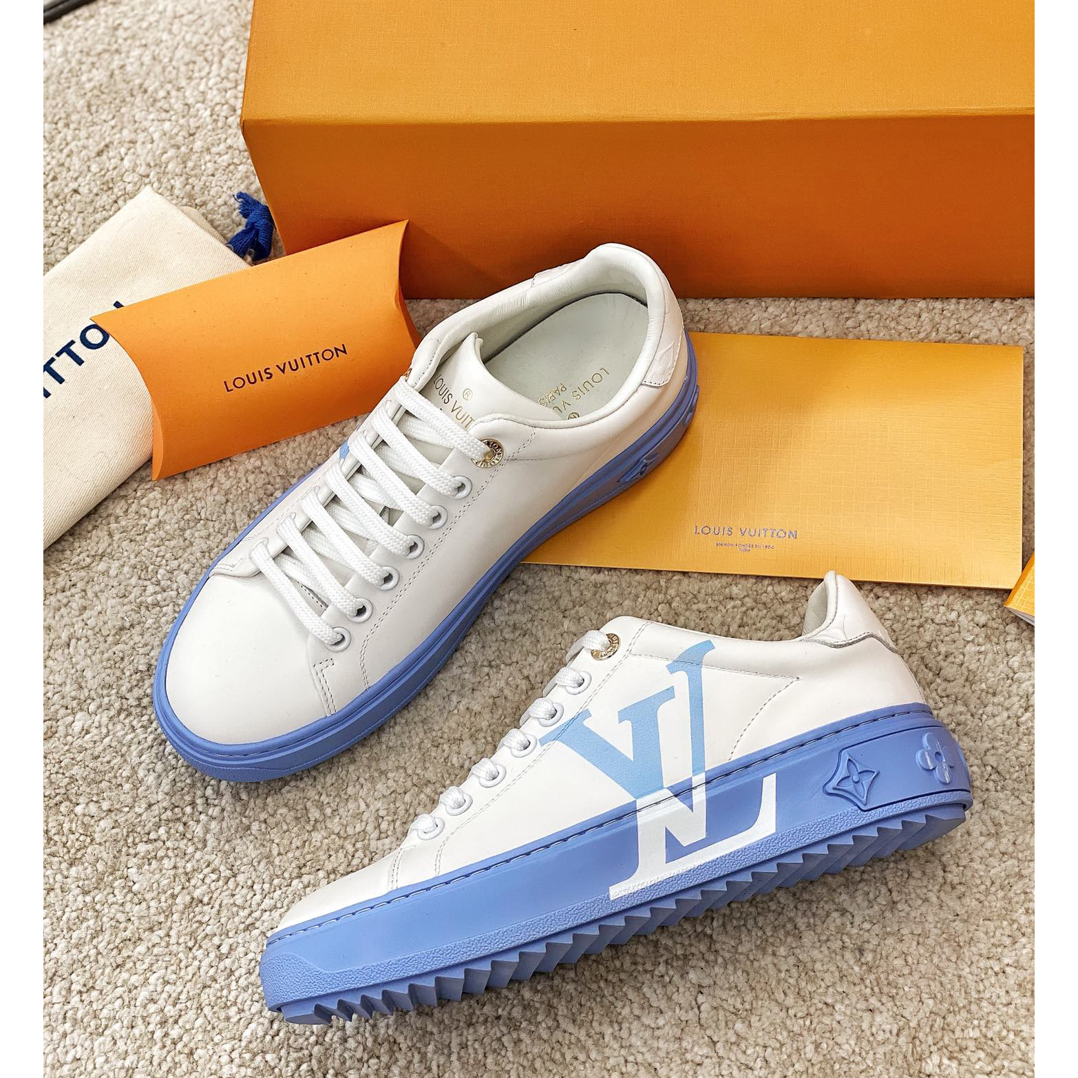 Louis Vuitton Charlie  Sneaker - DesignerGu