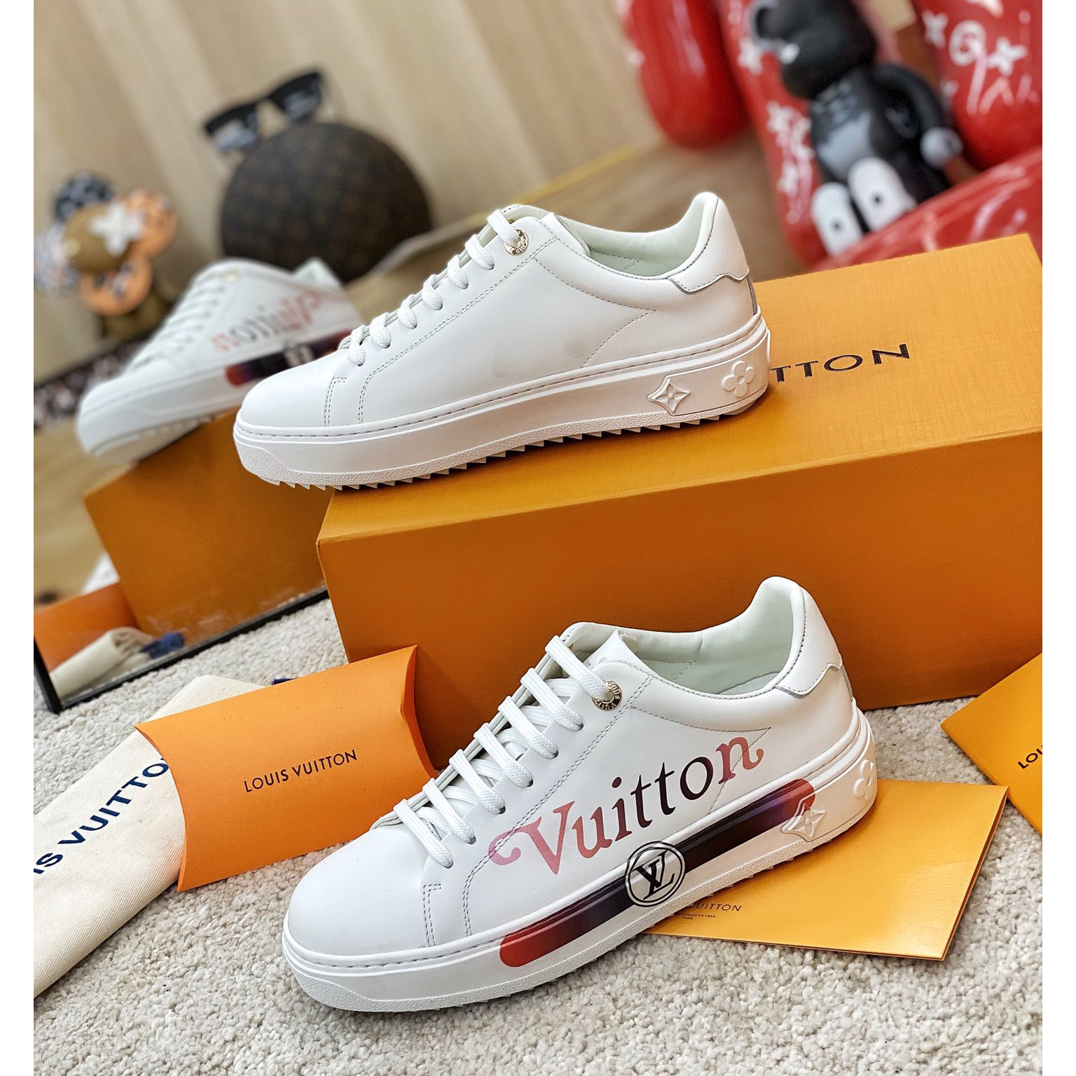 Louis Vuitton Logo Sneaker - DesignerGu