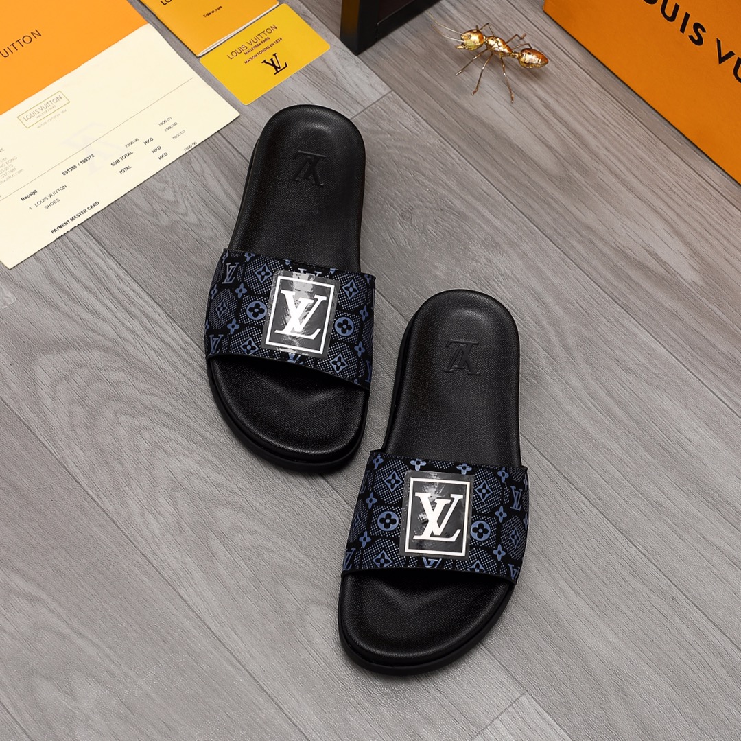 Louis Vuitton Monogram Slippers - DesignerGu