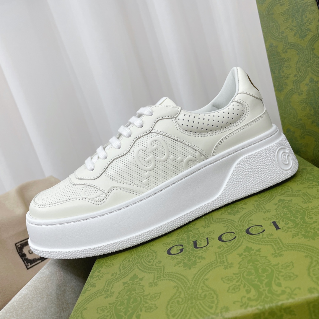 Gucci GG Chunky B SeriesMen's &Women's Sneakers - DesignerGu