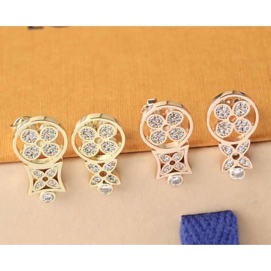 Louis Vuitton Idylle Blossom Studs - DesignerGu