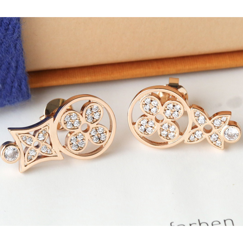 Louis Vuitton Idylle Blossom Studs - DesignerGu