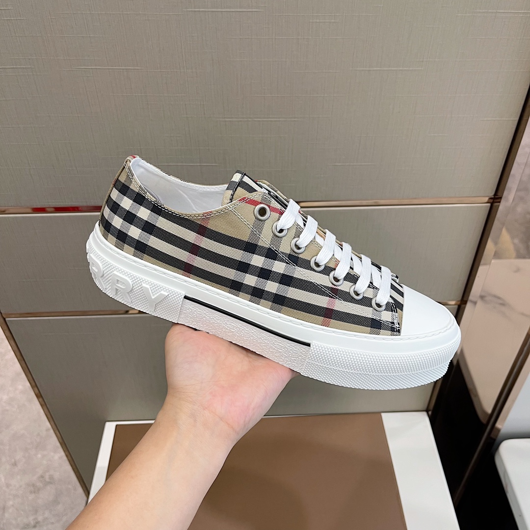 Burberry Check Cotton Sneakers - DesignerGu