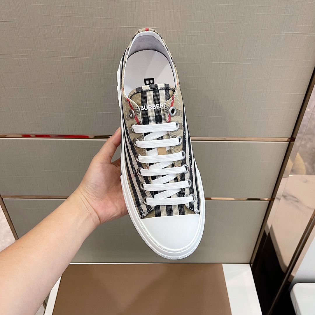 Burberry Check Cotton Sneakers - DesignerGu