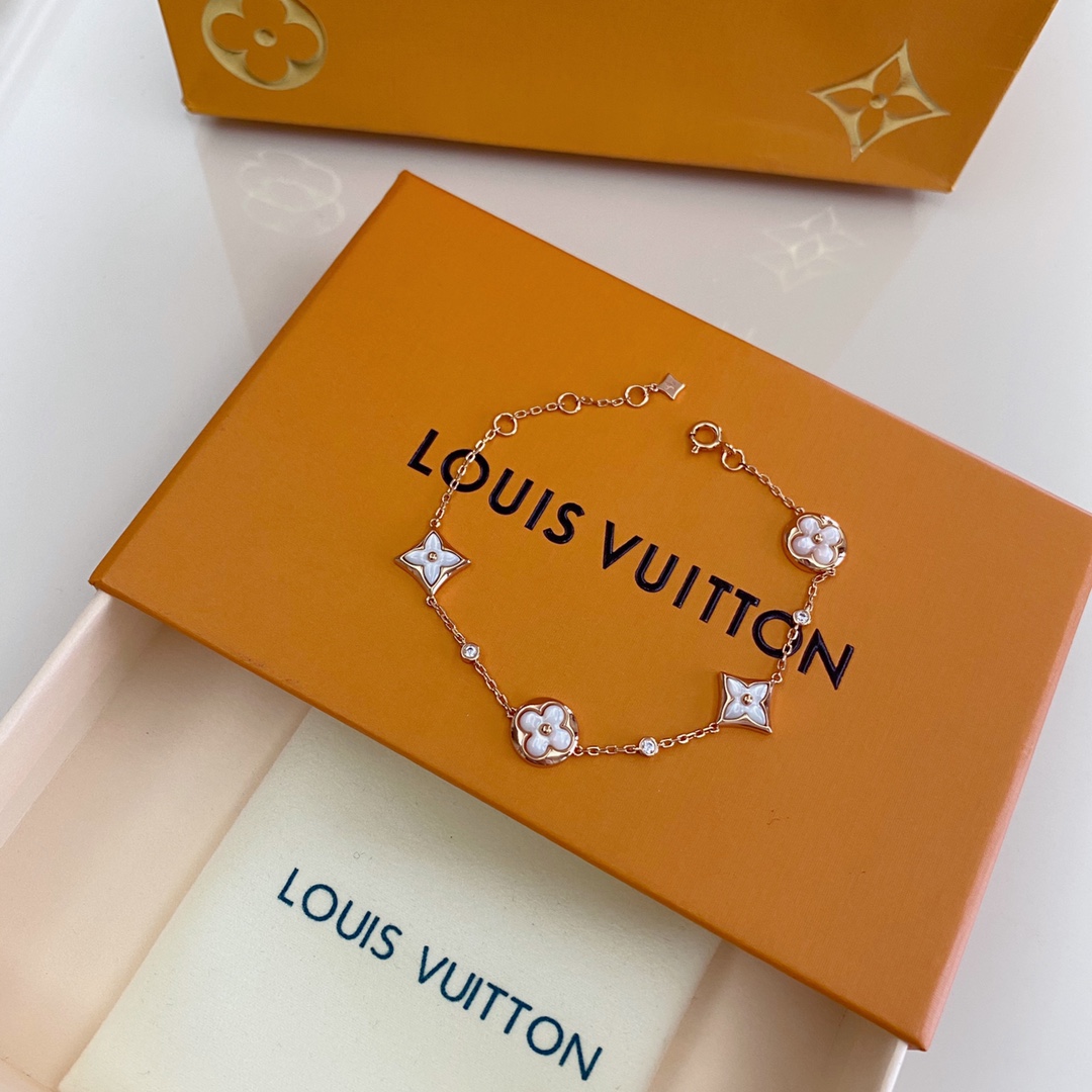 Louis Vuitton Color Blossom BB Multi-Motifs Bracelet   Q95650 - DesignerGu