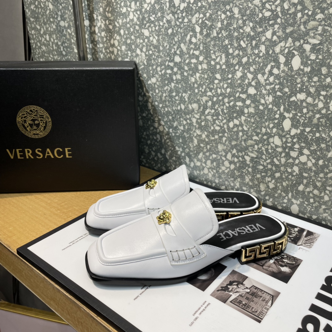 Versace La Medusa Loafer Mules - DesignerGu