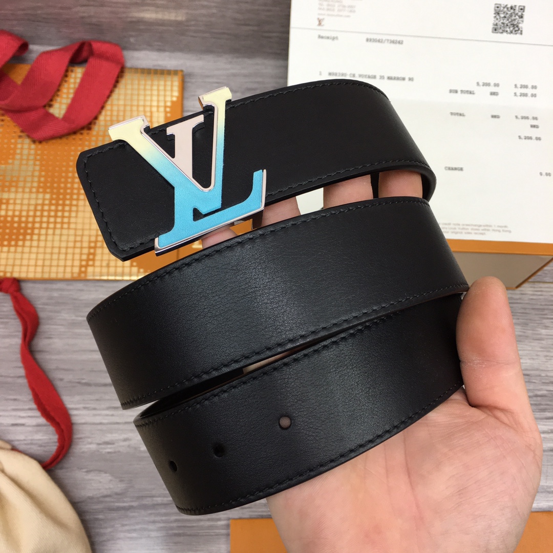 Louis Vuitton Shape 40MM Reversible Belt - DesignerGu