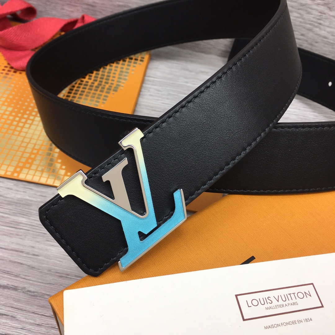 Louis Vuitton Shape 40MM Reversible Belt - DesignerGu