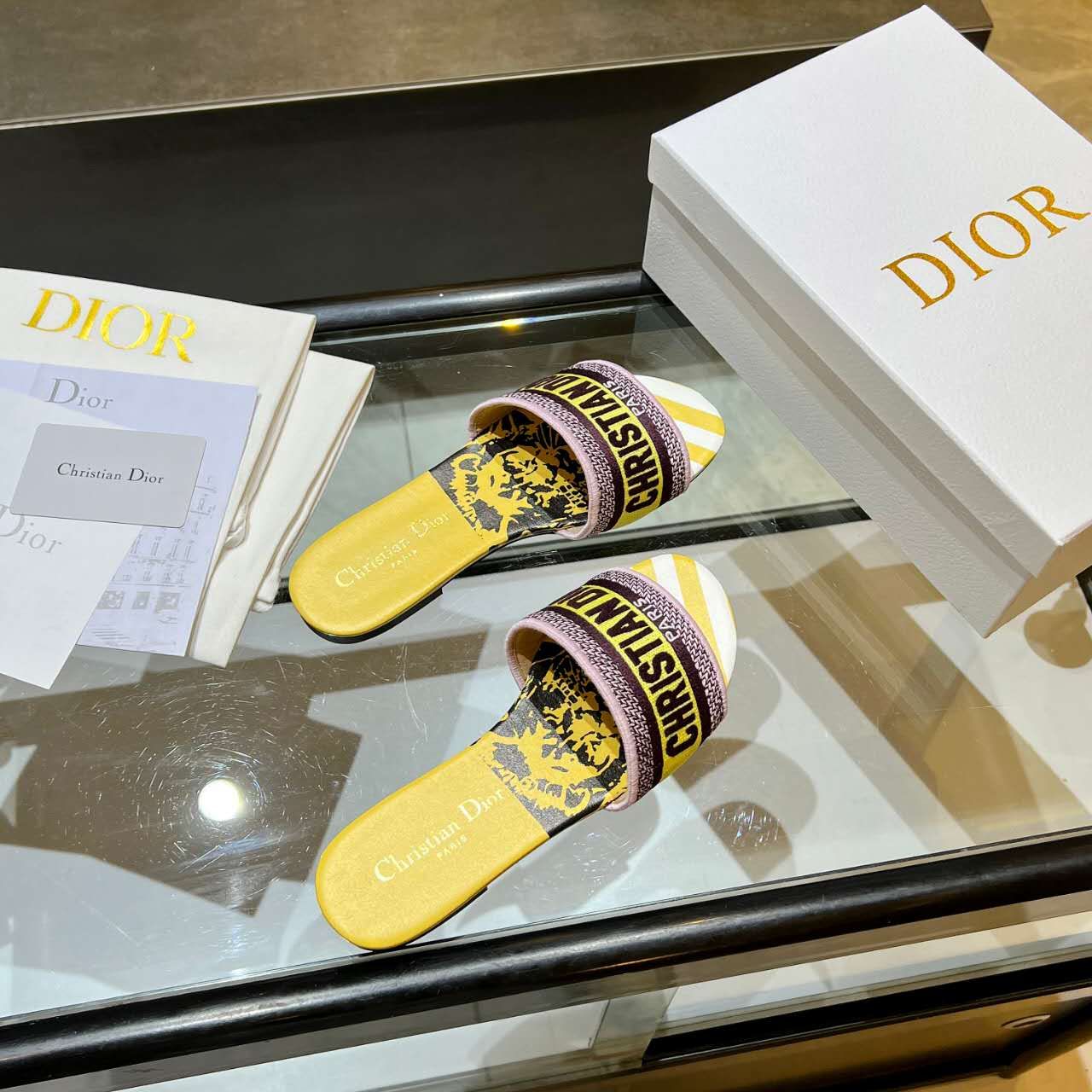 Dior Women Slides - DesignerGu