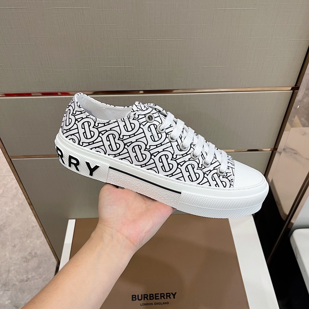 Burberry Monogram Print Cotton Sneakers - DesignerGu