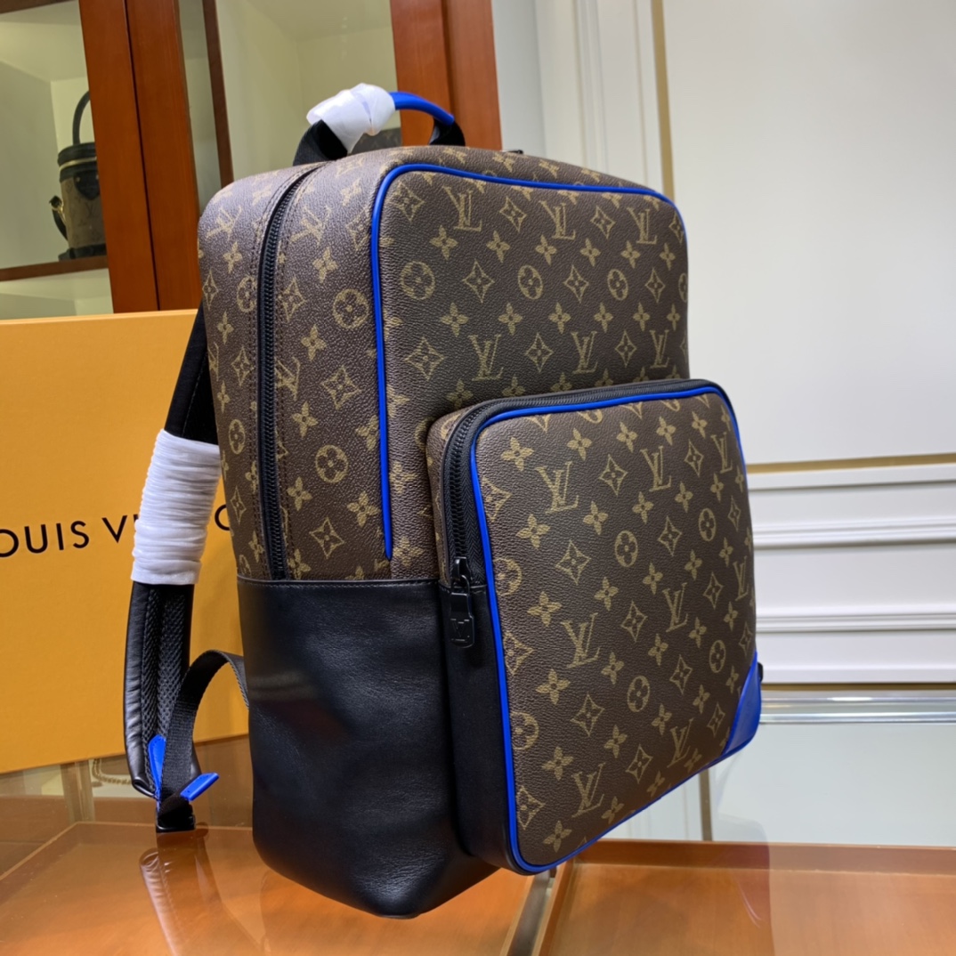 Louis Vuitton Dean Backpack(31-41.5-15cm)   M45867 - DesignerGu