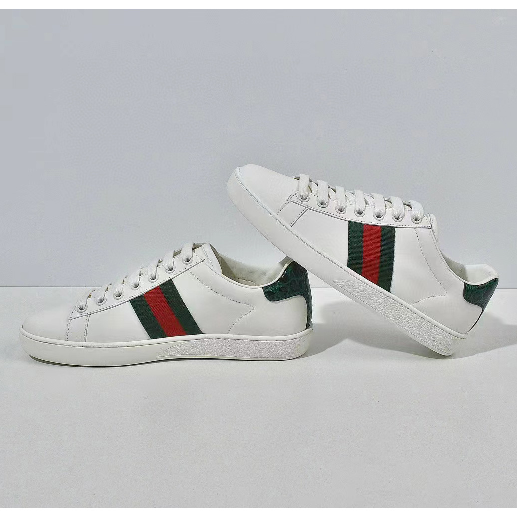 Gucci Logo Sneaker - DesignerGu