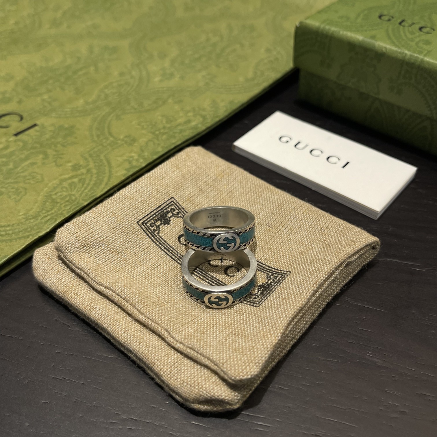 Gucci Ring with Interlocking G - DesignerGu