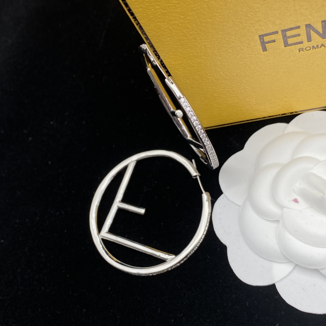 Fendi Earrings - DesignerGu