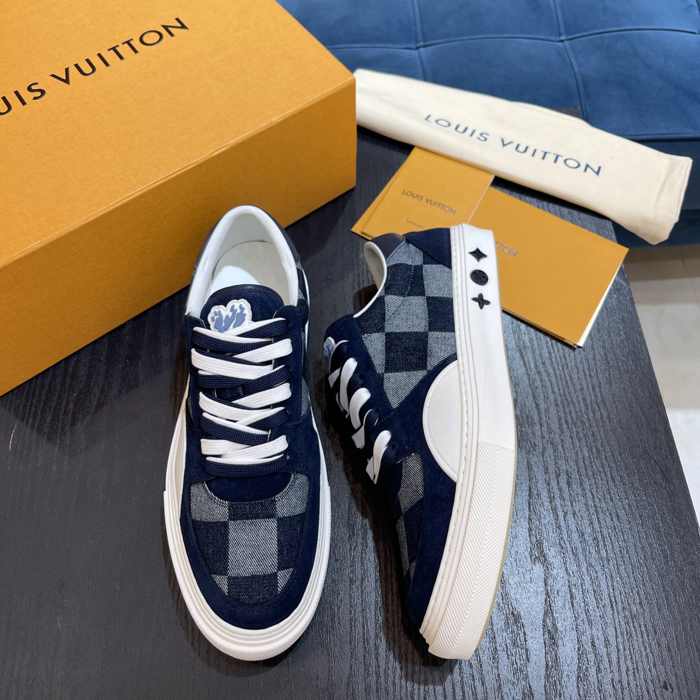 Louis Vuitton LV Ollie Sneaker      - DesignerGu