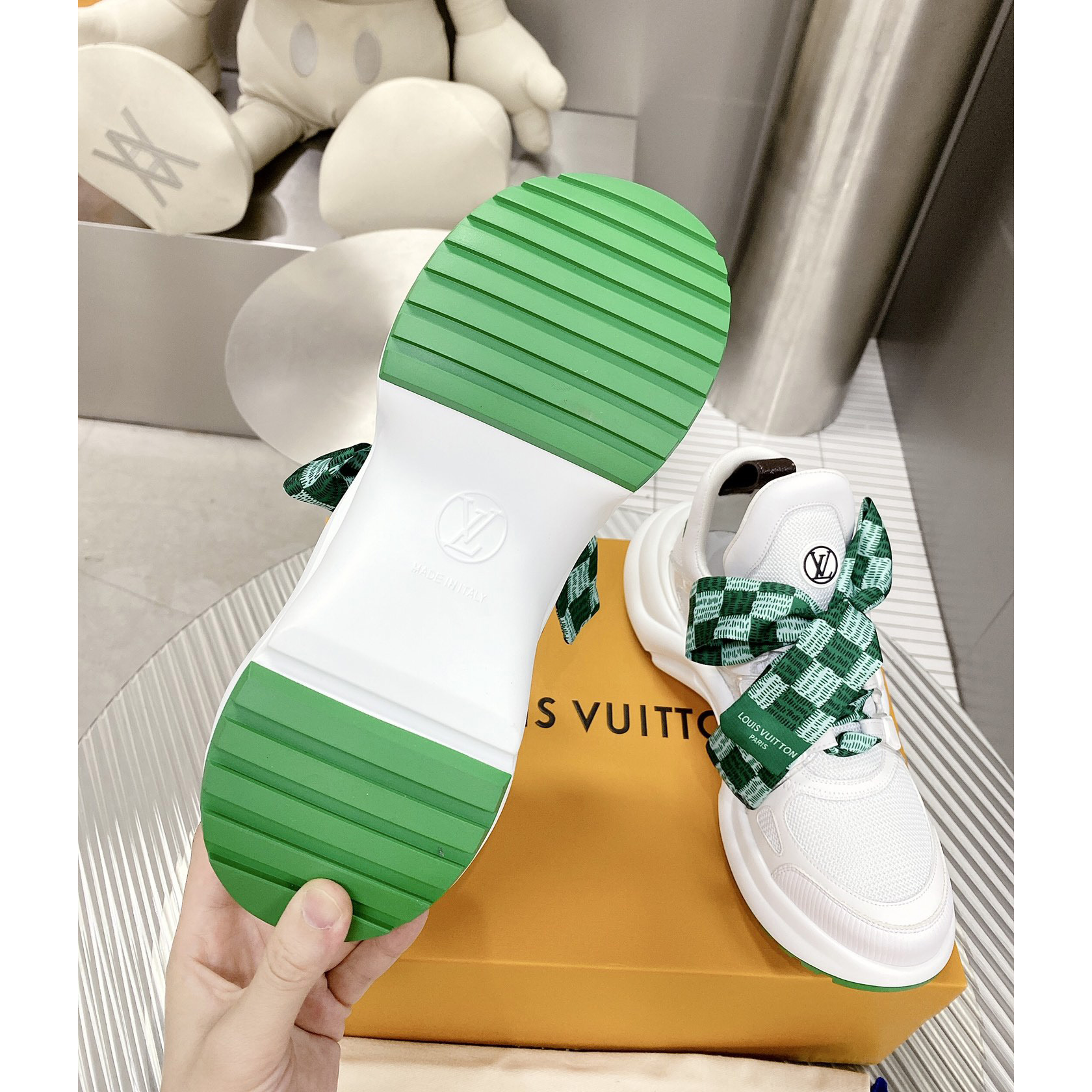 Louis Vuitton LV Archlight Sneaker - DesignerGu