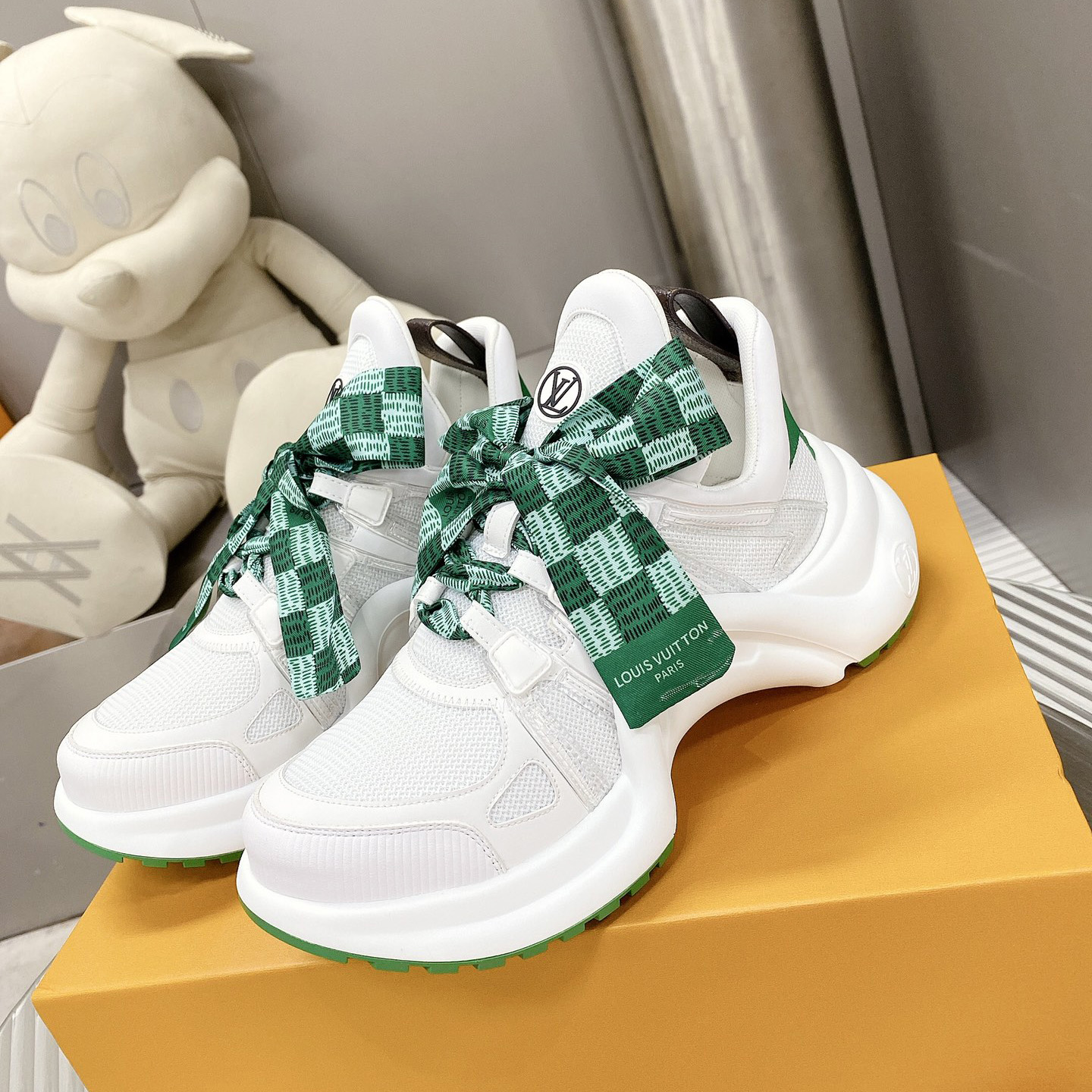 Louis Vuitton LV Archlight Sneaker - DesignerGu