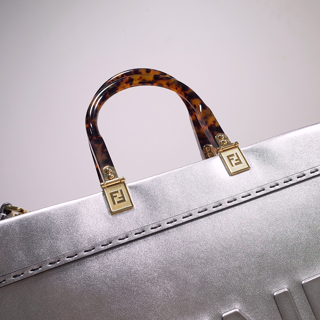 Fendi Sunshine Medium Shopper Bag In Silver Laminated Leather (35-31-17cm)  8BH386 - DesignerGu