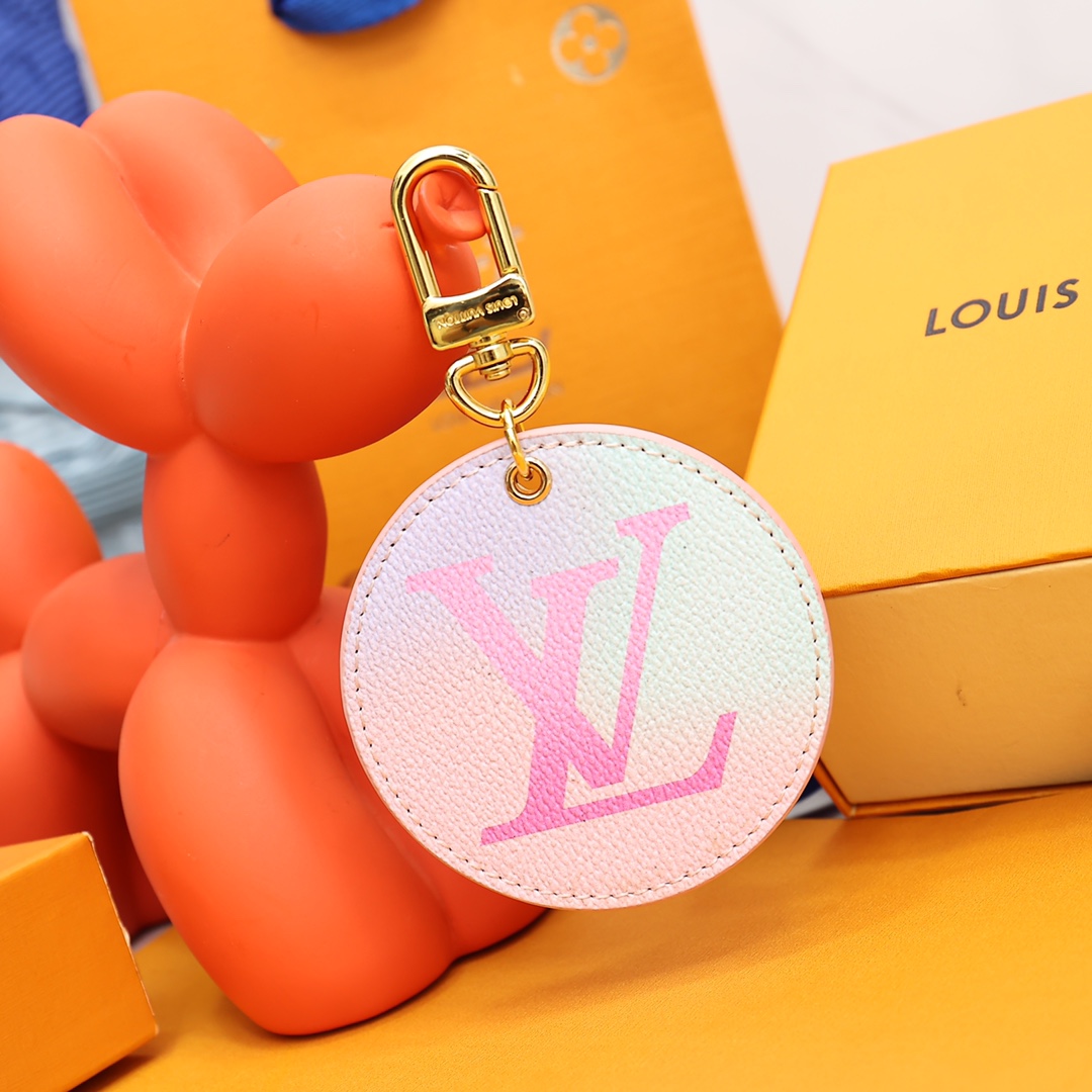 Louis Vuitton Illustre Bag Charm And Key Holder   M00666 - DesignerGu